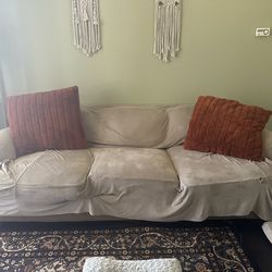 Couch/Sofa