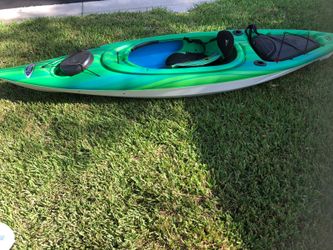 Pelican Mustang 100X Sit-In Kayak