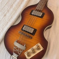 Epiphone Bass Guitar Viola
