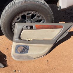 98-05 Gs300 Rear Door Panels