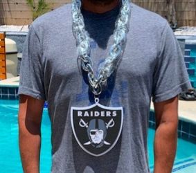 New Raiders foam chain