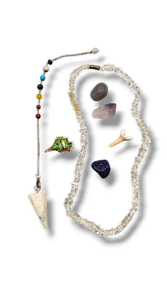 Assortment Jewelry & Charm Lot : 7 Pieces
Notes
Date Created
05/28/2024
$15.00
Actions
Sold Super Cute Bird Jewelry Holder Stand
Notes
Loc