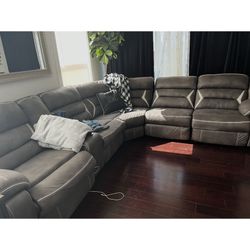 Large 3 Recliner Sectional For Sale Must Pick Up ASAP