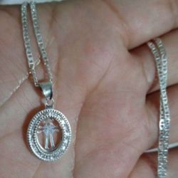 925 Sterling Silver Chain With The Pendant/Cadena Con Medalla  Ovalada Con Imagen  De Cruz De Plata 925