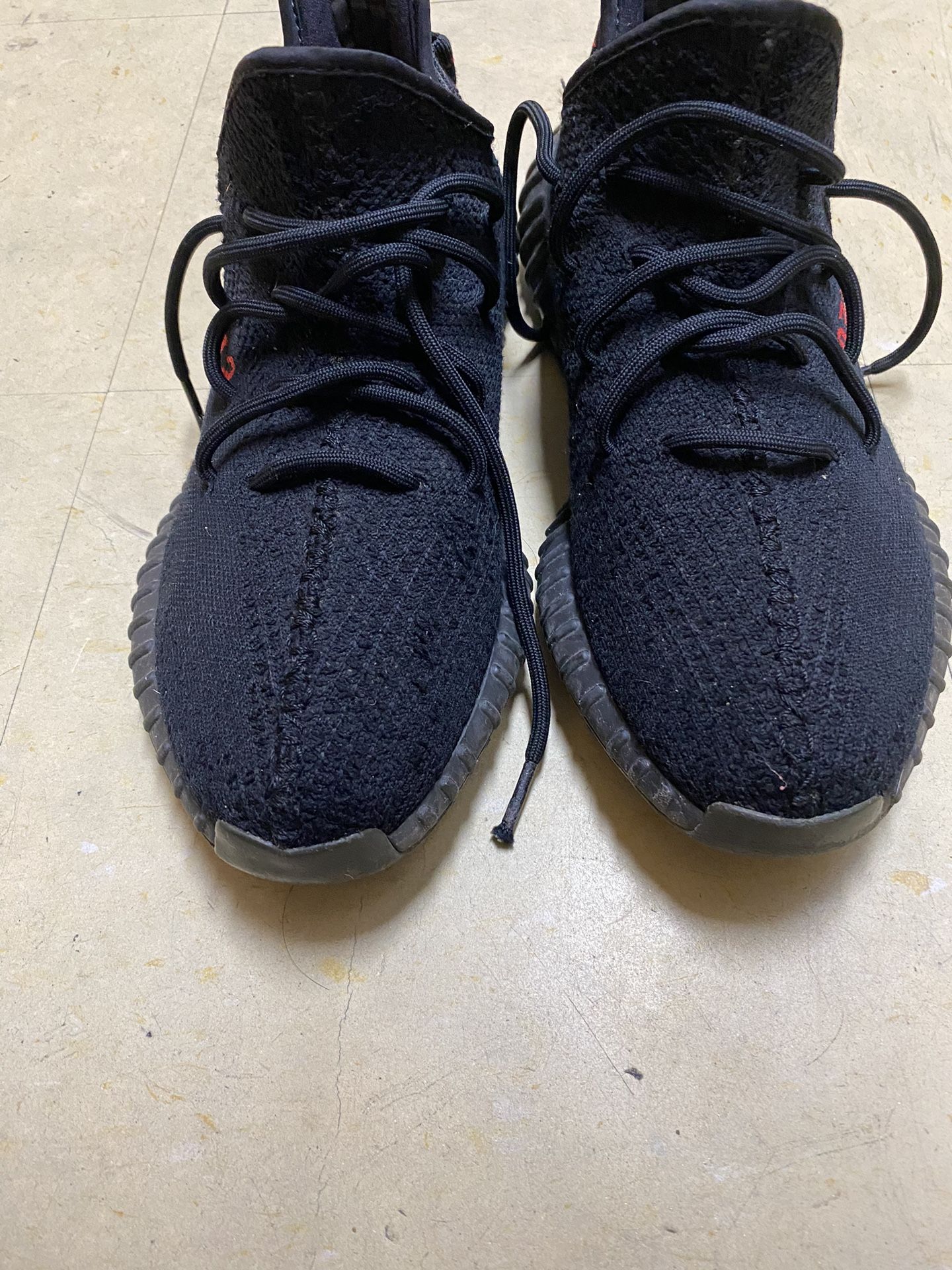 Yeezy 350 Bred