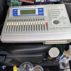 Korg 1600 Digital Recording Studio