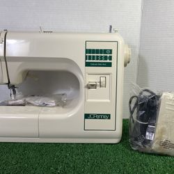 JCPenney Deluxe Free arm Sewing Machine. Model 868-1918 Brand New.