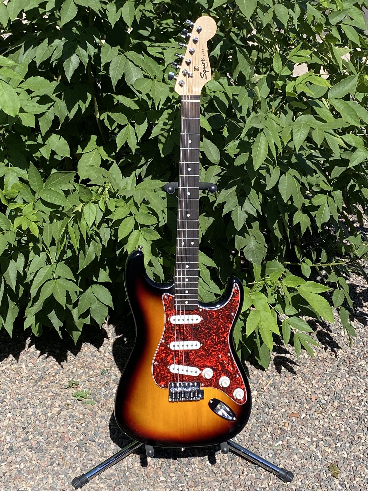 2008 Fender Squier Stratocaster Tobacco Sunburst SSS with Tortoise Shell Pickguard and tremolo cover