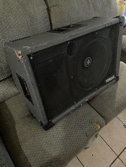 1 Yamaha speaker, 2 JBL speakers