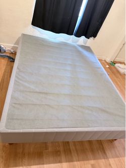 Queen bed frame box spring $20