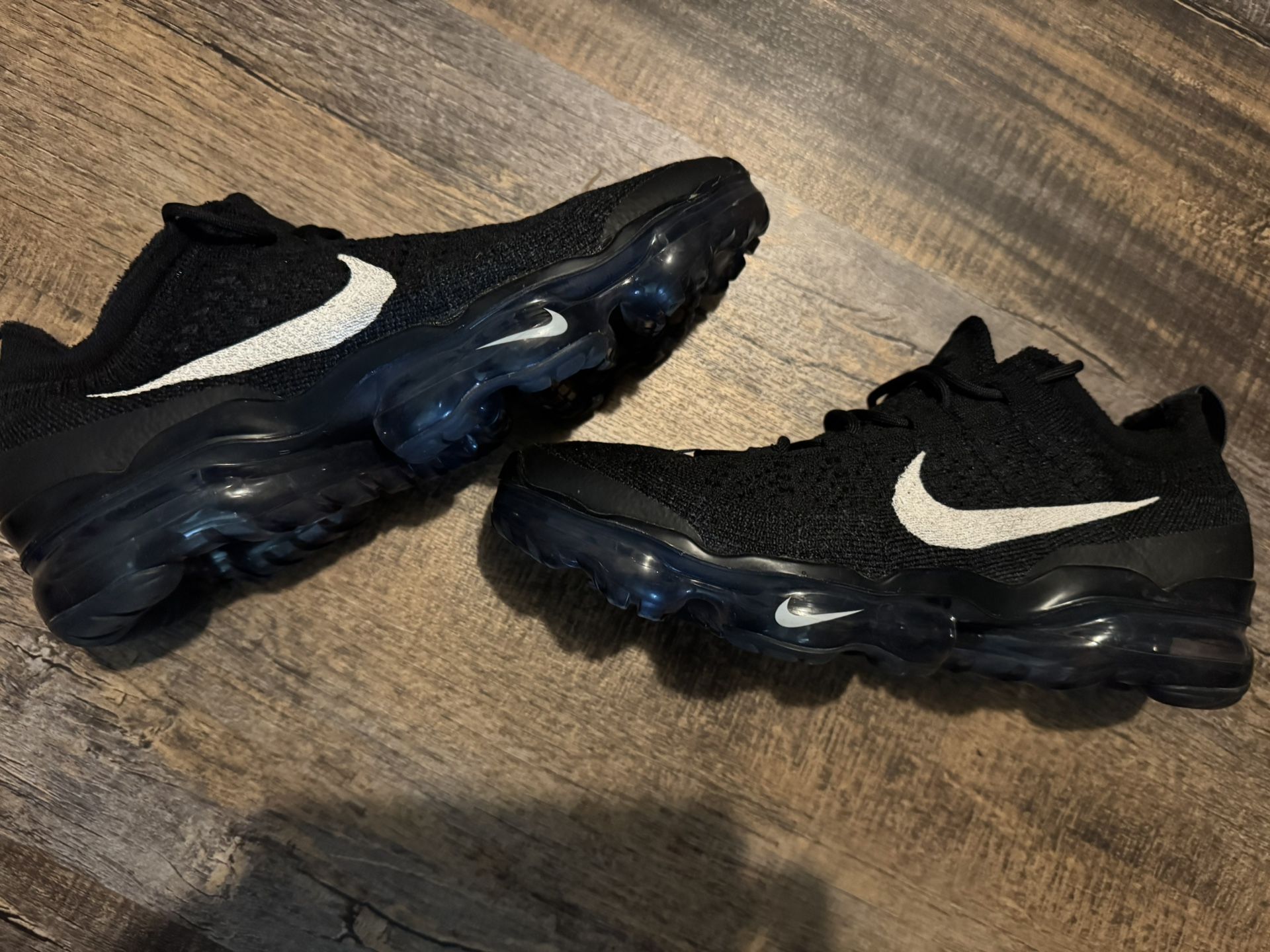 Nike Vapormax 2023 Women’s size 10 - Like new