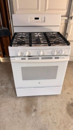 GE 5 burner gas range