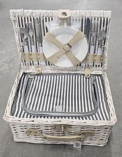 NEW White 2 Person Willow Picnic Basket Set with Insulated Cooler Bag, Plates, Flatware, Wine Glasses 