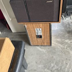 Free Bose Speakers Bookshelf Or Garage 