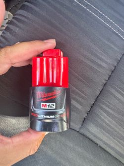 Milwaukee M12 1.5 battery