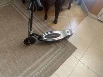 Razor E100 Electric Scooter