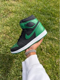 Jordan 1 High “Pine Green Black” Size 7.5 Men