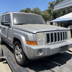 2006 Jeep Commander **PARTS ONLY**