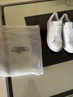 Alexander Mcqueens