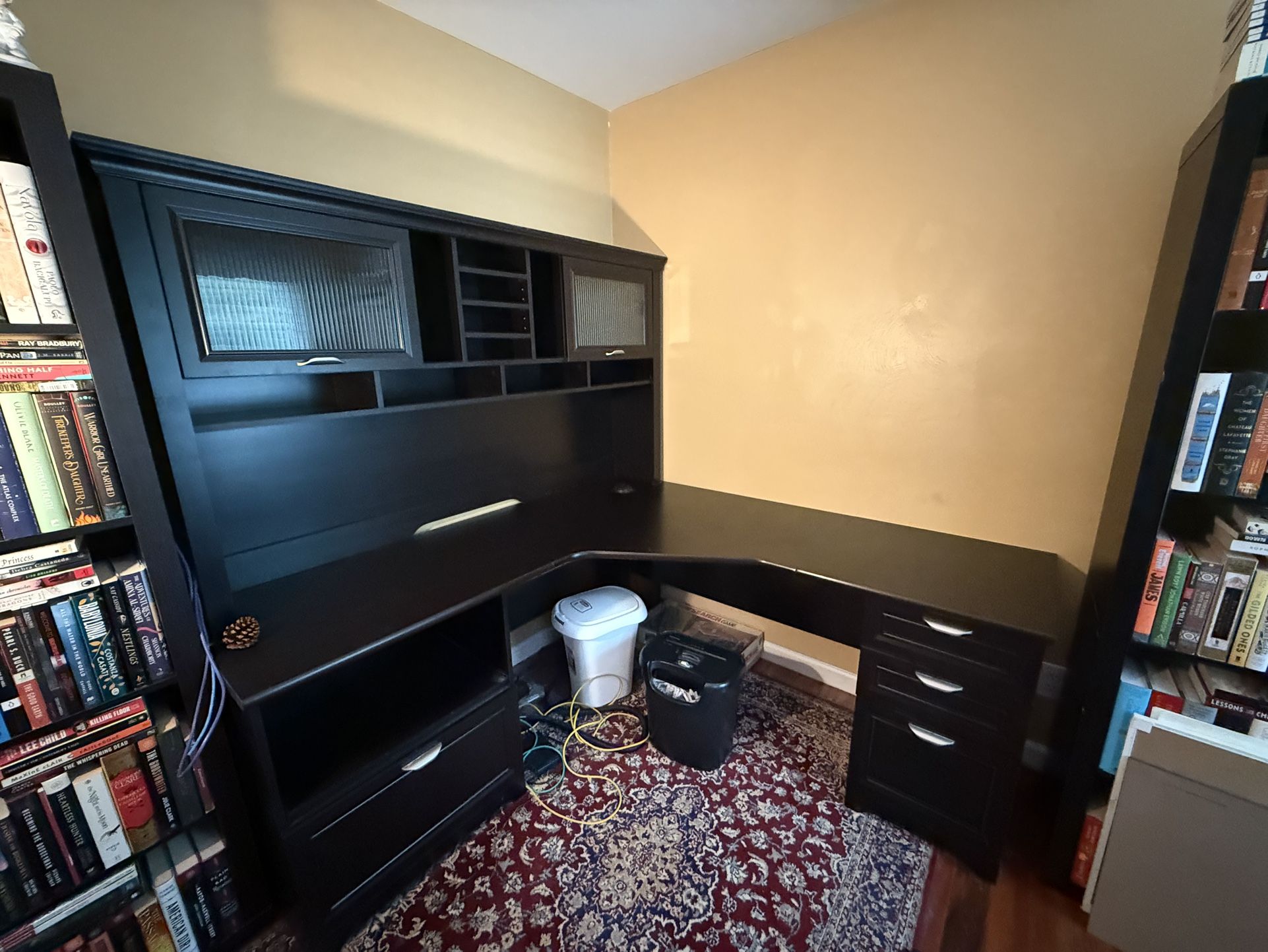 Large corner Desk