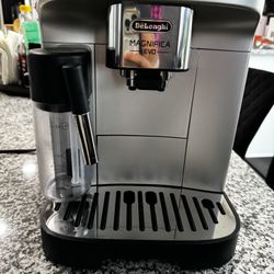 De'Longhi Magnifica Evo Automatic Espresso Machine - Silver (ECAM29043SB)