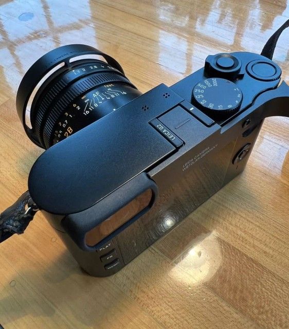 Leica Camera