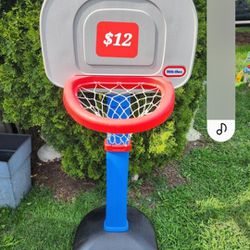 Basketball Hoop W Ball