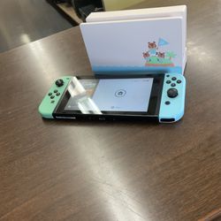LIMITED EDITION Animal crossing Nintendo Switch with dock