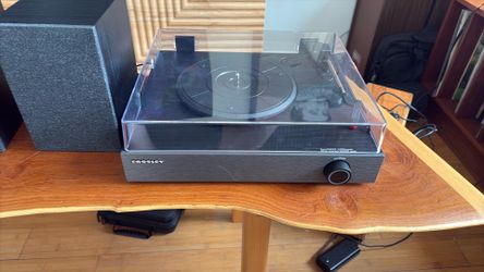 Crosley Record Player and Speakers