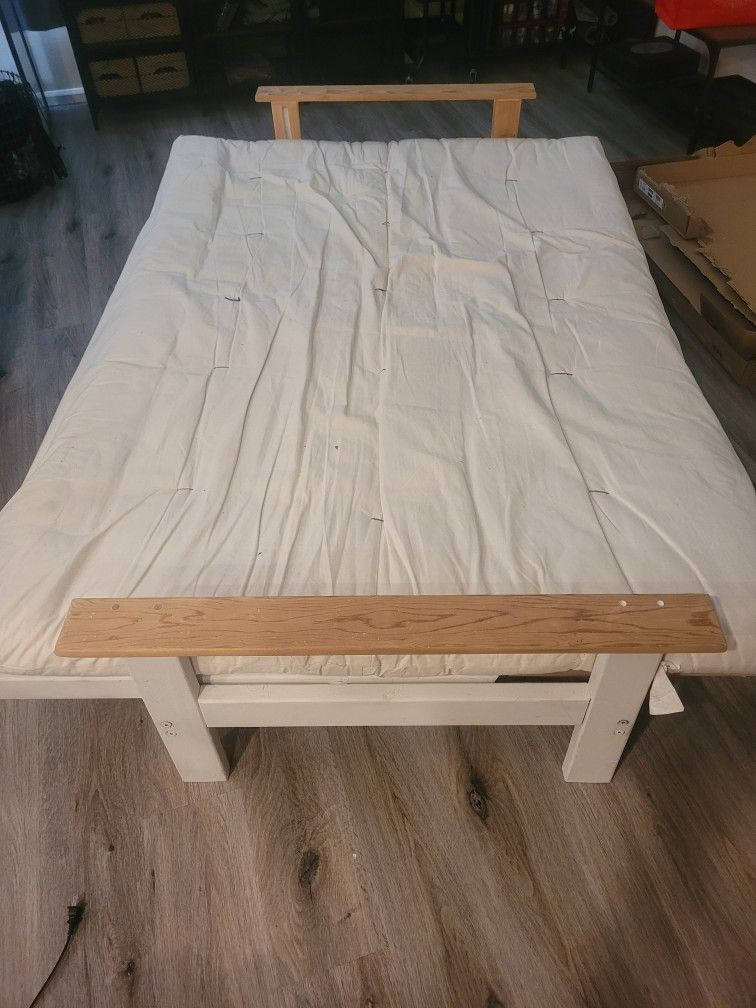 FREE Futon Bed/Couch