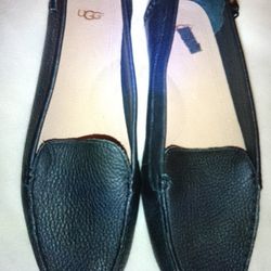 Ugg Flats 