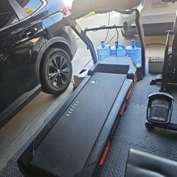 TREADMILL - Bowflex