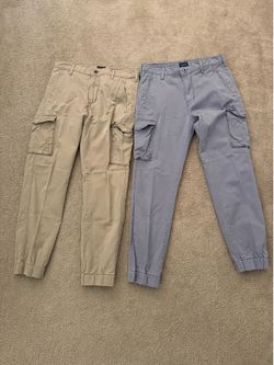 Levi’s Cargo Jogger Men’s Pants 2 pc gray & khaki
