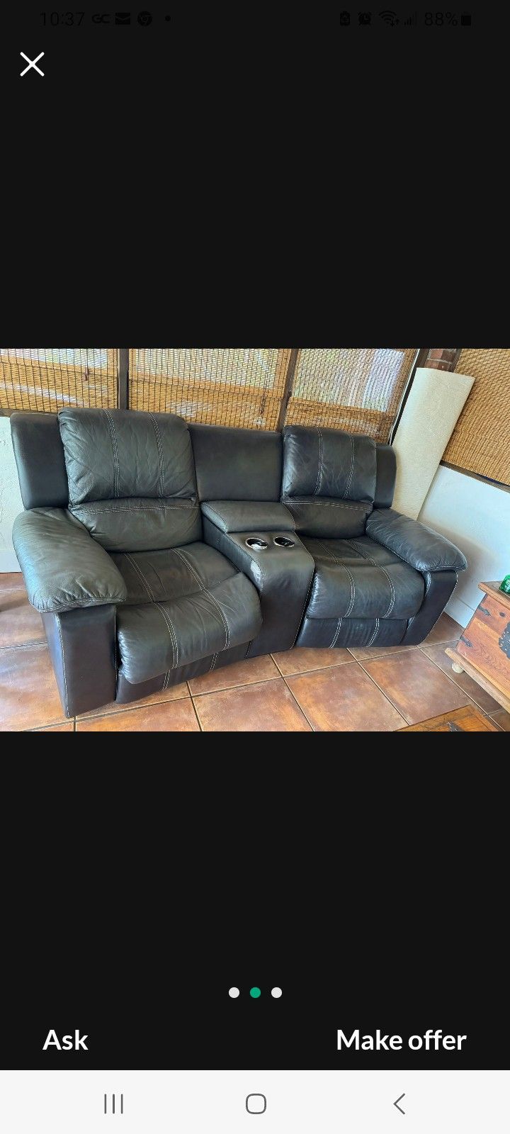 ELECTRIC DOUBLE RECLINER (REad DESCRIPTION)