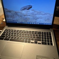 Acer Chromebook | 32GB eMMC | 4GB RAM | 100% Battery | W/ Charger