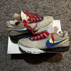 Lebron 20 Basketball Shoes
