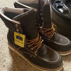 Steel toe boots
