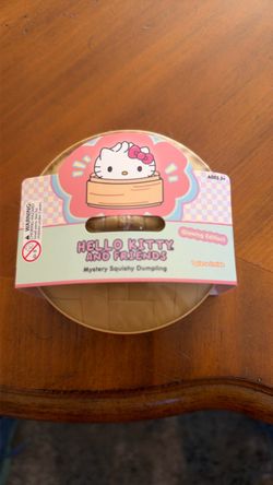 Hello Kitty and Friends mystery Squishy Dumpling