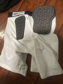 Football girdle with pads