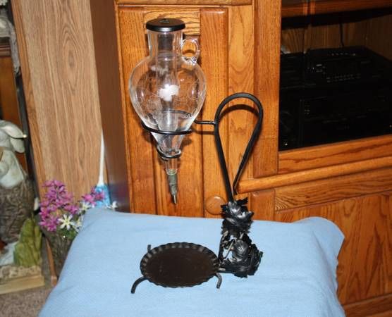 Vintage Aerator Etched Crystal Wine Decanter Dispenser