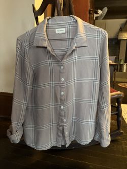 Thread & Supply Plaid Shirt. Warm grey, 100% rayon. So soft! Jr Lg.