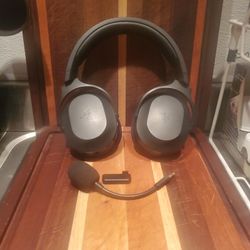 Razer Gaming Headphones. Bluetooth 5.0