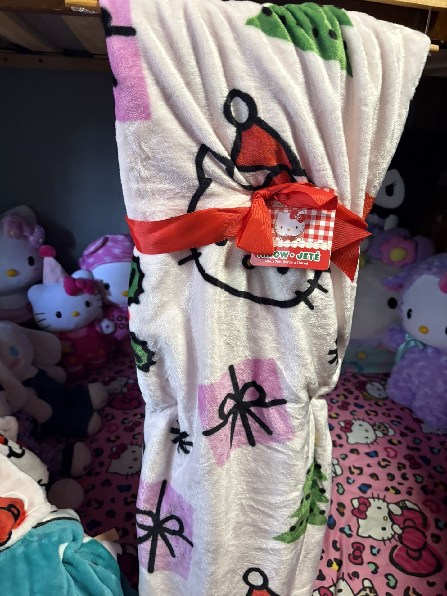 Hello Kitty Blanket