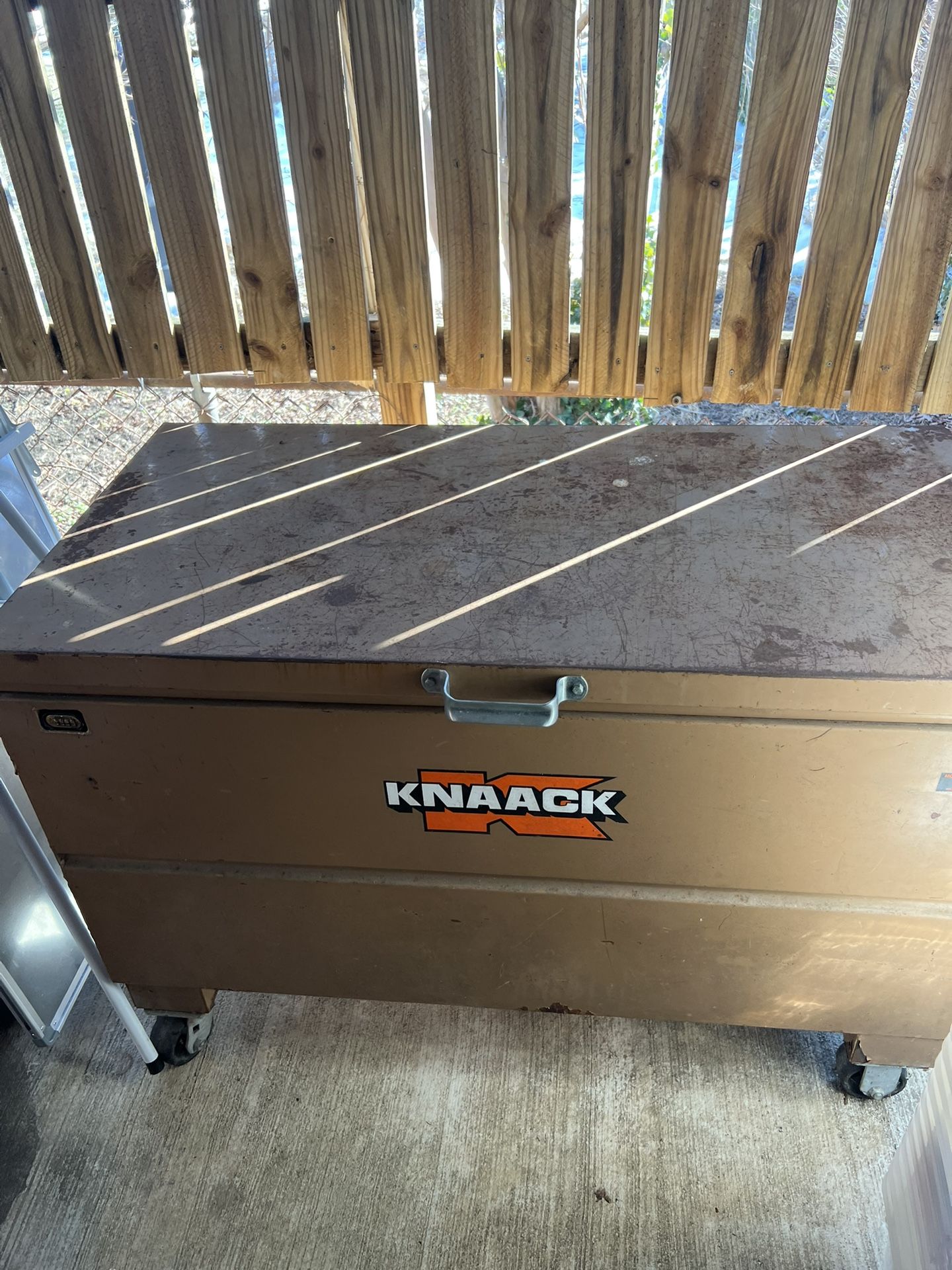 Knaack Toolbox