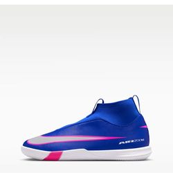 3.5 Y Indoor soccer