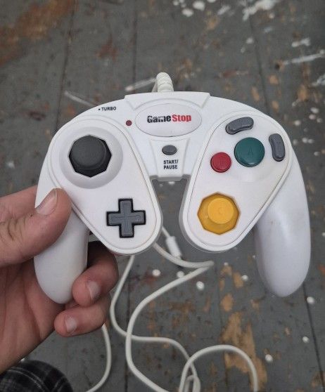 Gamestop GameCube Controller