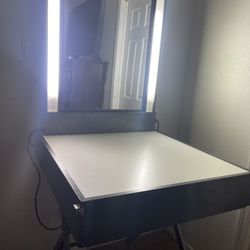 Vanity Mirror With Lights 