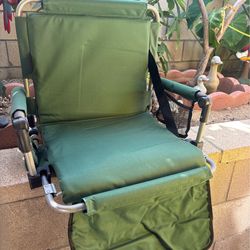 Portable stadium chairs