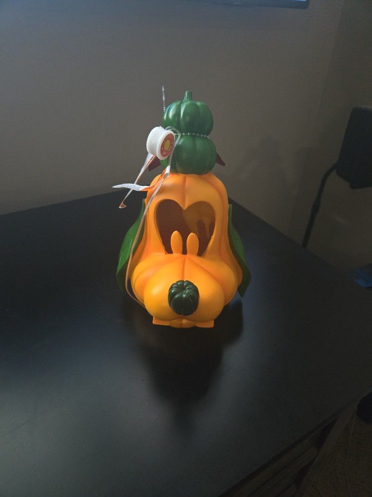 DISNEY Goofy LED Pumpkin 