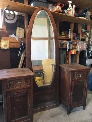 Antique Vanity Mirror With Side Stands